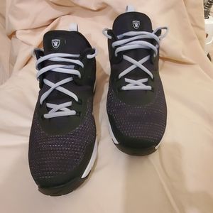 Nike Raider 11.5 shoes